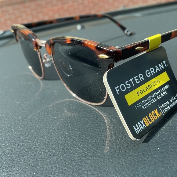 Foster Grant Accessories - Foster Grant Sunglasses 🕶
